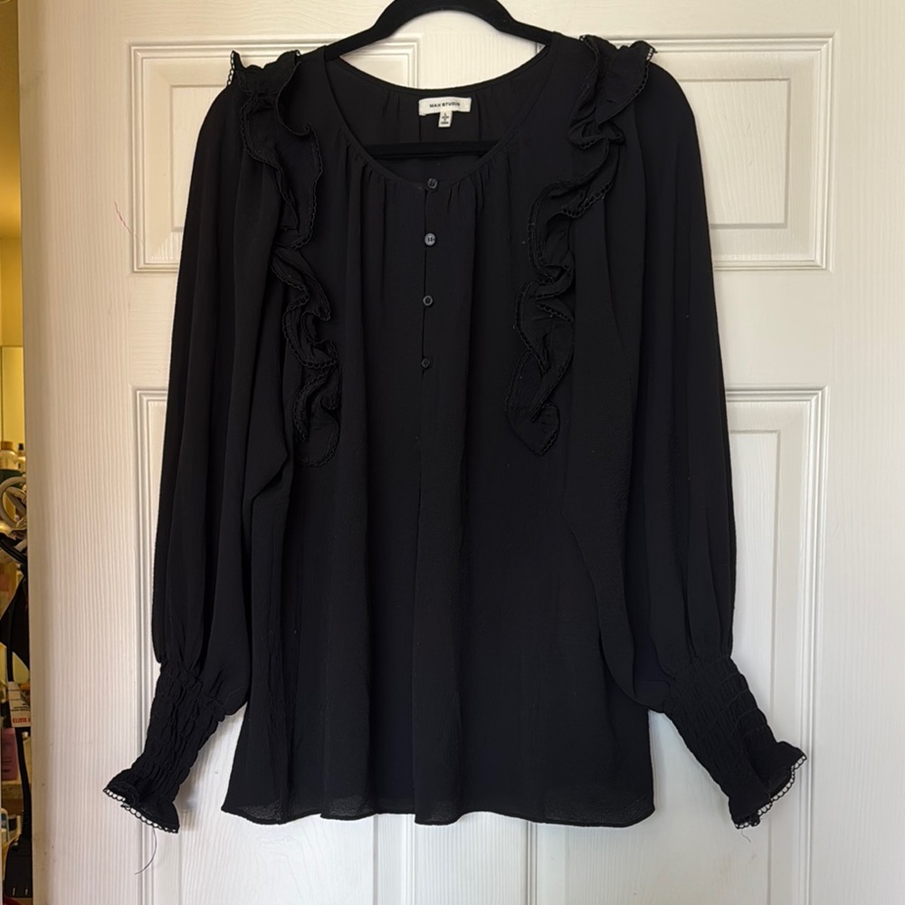 Max Studio Black Ruffled 1/4 Buttoned Blouse with Pleat down the middle